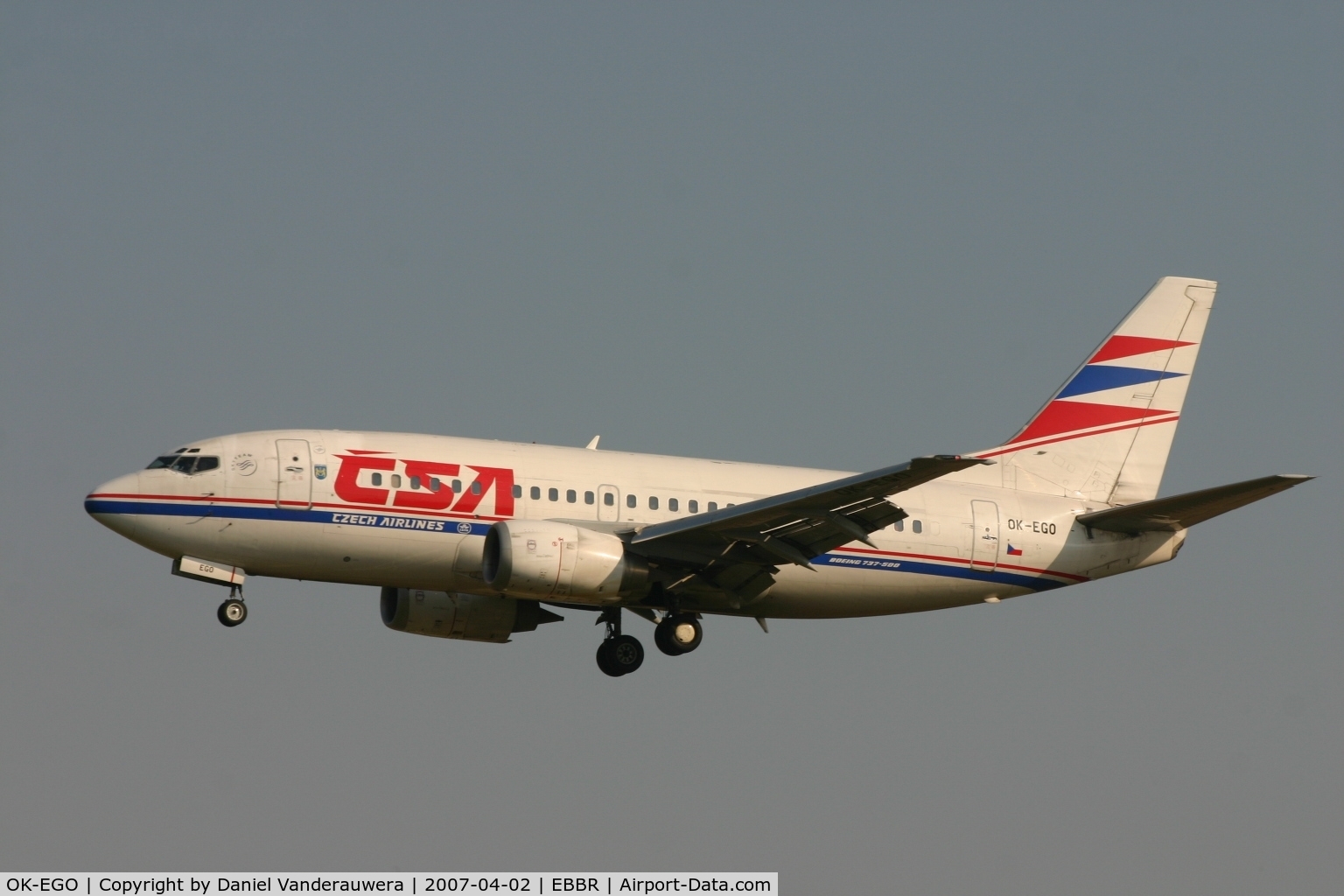 OK-EGO, 1999 Boeing 737-55S C/N 28475/3096, descending to rwy 25L