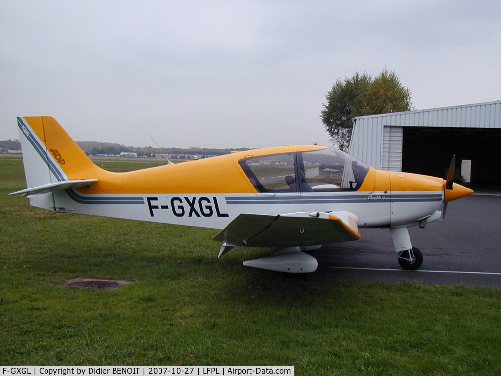 F-GXGL, Robin DR-400-140B Major C/N 2521, DR400-140B