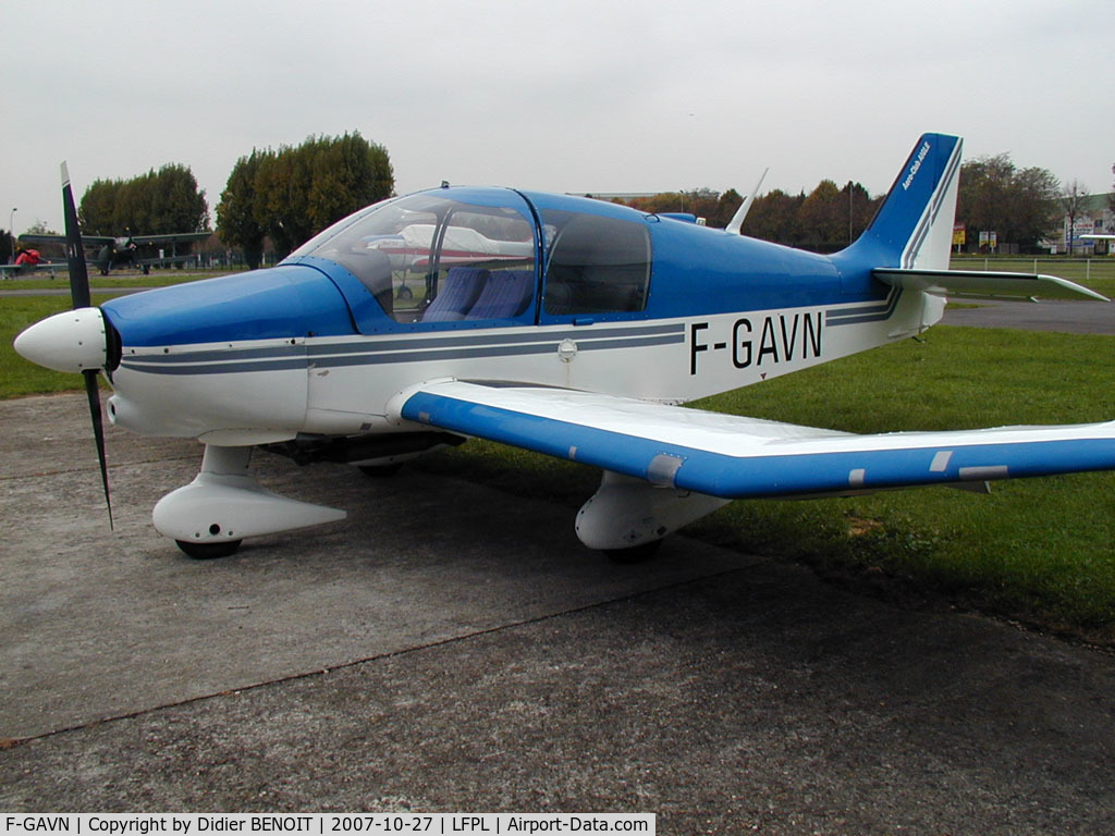 F-GAVN, Robin DR-400-108  Dauphin 2+2 C/N 1273, DR400 2+2