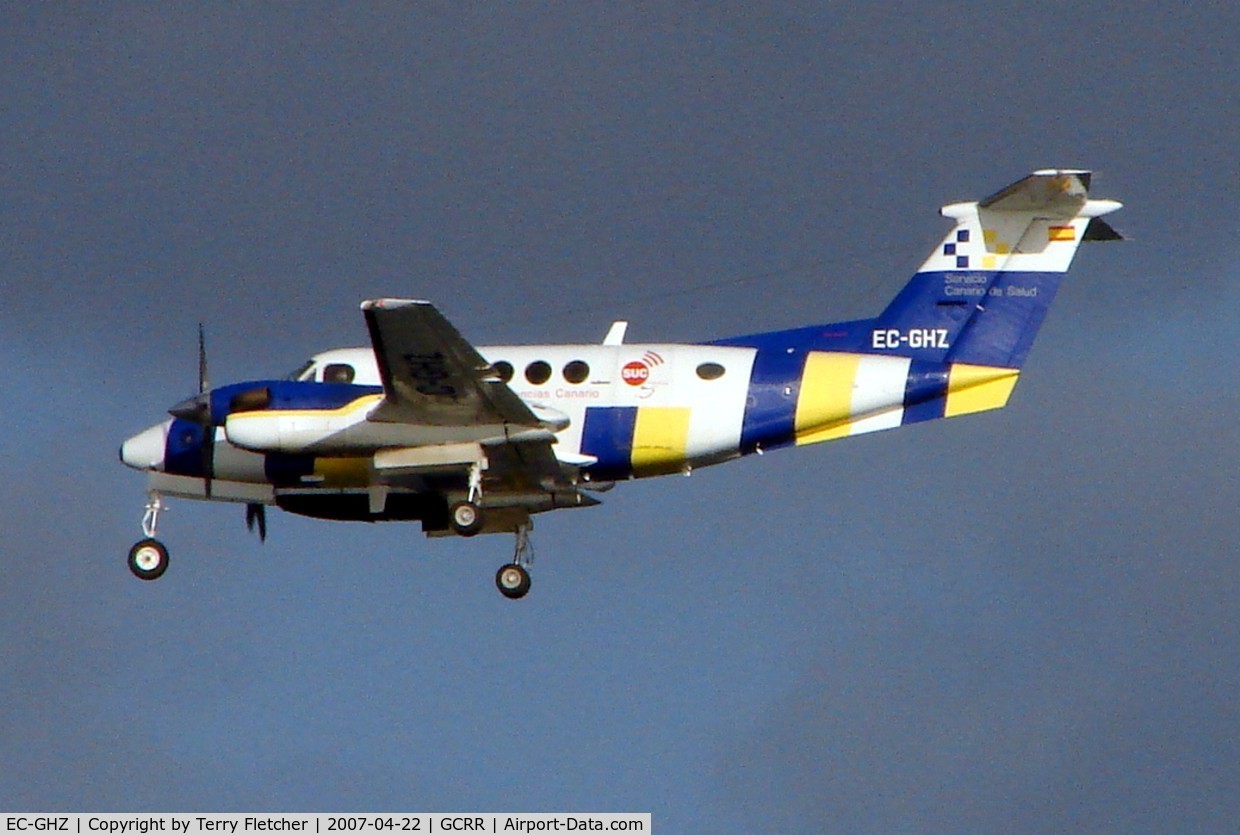 EC-GHZ, 1979 Beech 200 Super King Air C/N BB-555, Colouful Beech on approach at Lanzarote