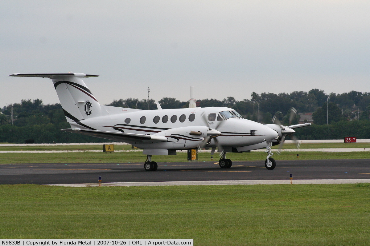 N983JB, 2005 Raytheon Aircraft Company B200 C/N BB-1904, Beech 200