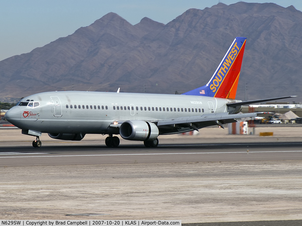 N629SW, 1996 Boeing 737-3H4 C/N 27704, Southwest Airlines - 'Silver One' / 1996 Boeing 737-3H4