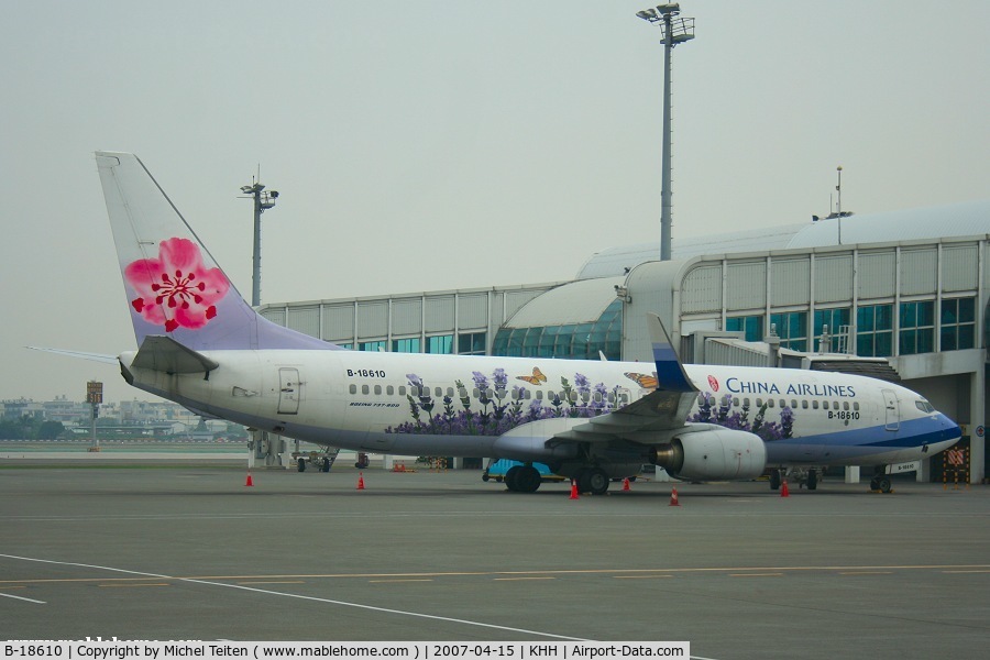 B-18610, Boeing 737-809 C/N 29105, Nice colors for this China Airlines 737