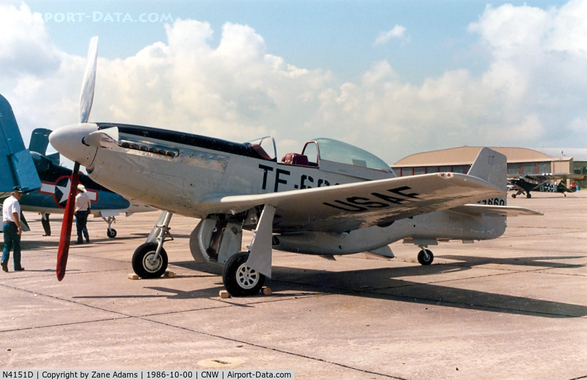 N4151D, 1944 North American P-51D Mustang C/N 44-73458A, At the Texas Sesquicentennial Airshow - P-51 44-73458 flying as 