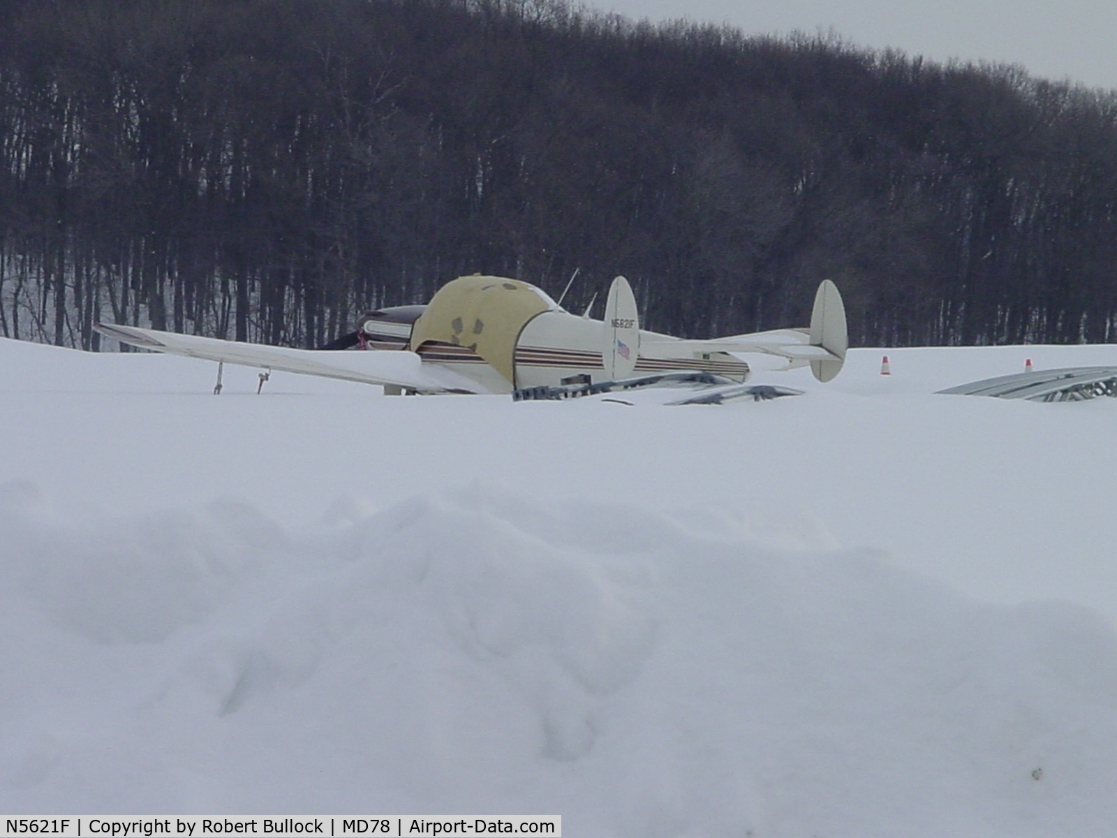 N5621F, 1966 Alon A2 Aircoupe C/N A-221, 2002 Snow stopm pics