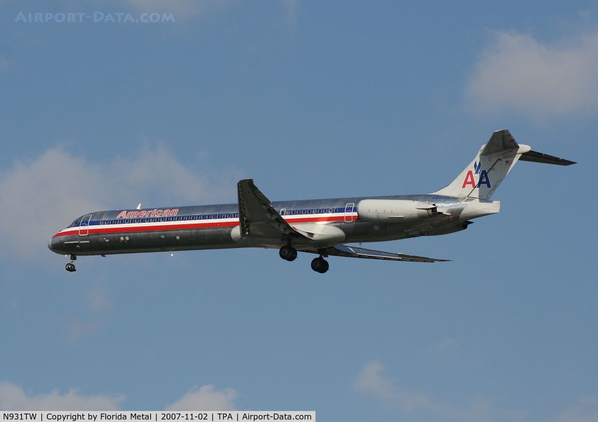 N931TW, 1987 McDonnell Douglas MD-83 (DC-9-83) C/N 49527, American