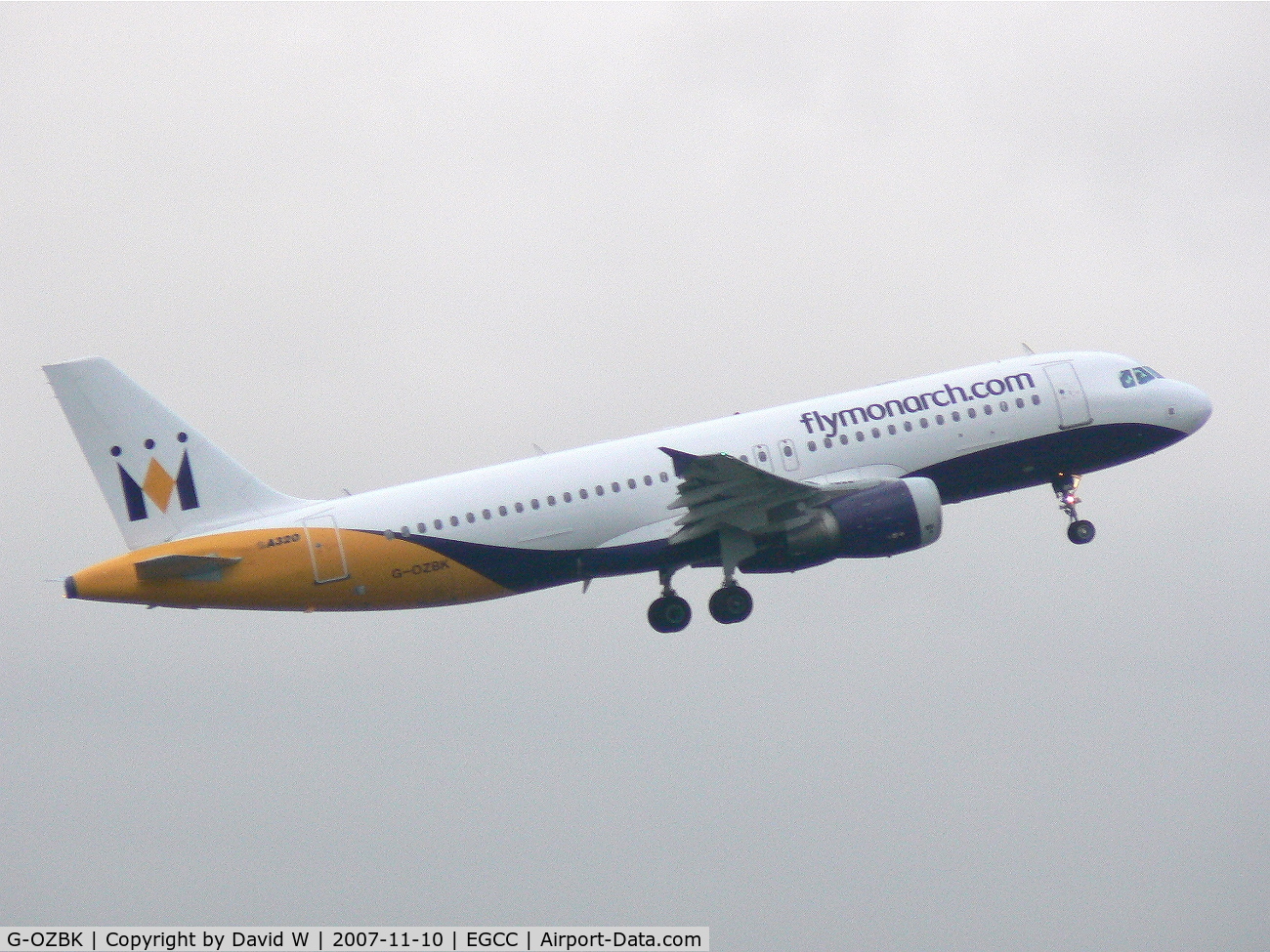 G-OZBK, 2000 Airbus A320-214 C/N 1370, Taking off from Manchester.