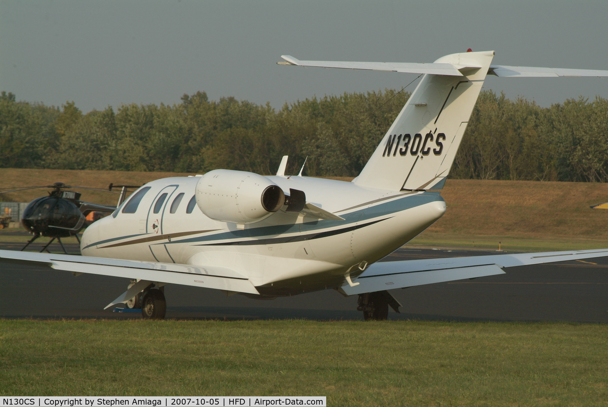 N130CS, 2002 Cessna 525 Citation CJ1 C/N 525-0490, At the AOPA Expo...