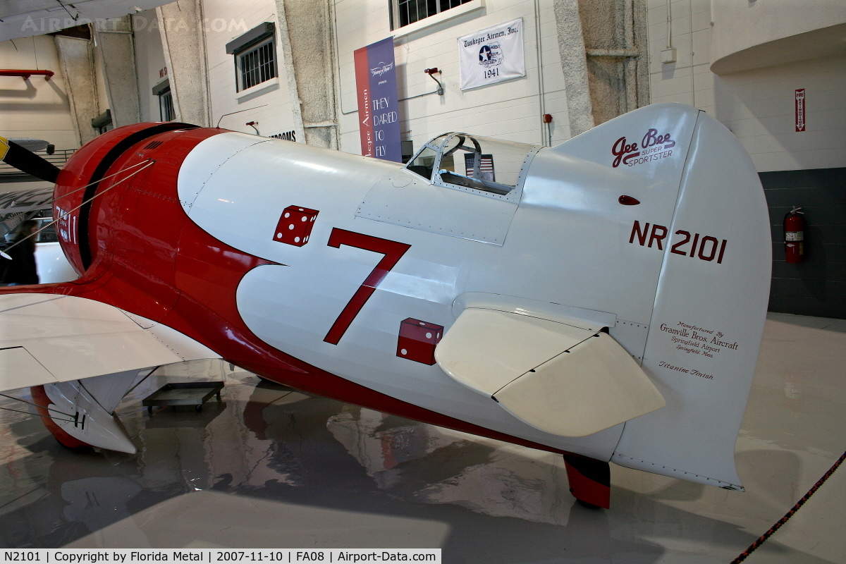 N2101, 1933 Granville Brothers Gee Bee Sportster E C/N R-2, Gee Bee E
