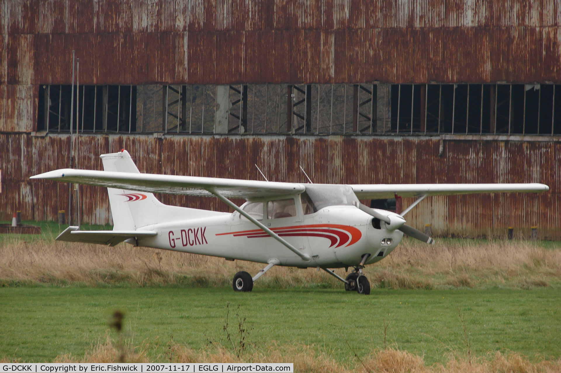 G-DCKK, 1977 Reims F172N Skyhawk C/N 1589, 2. G-DCKK visiting Panshanger