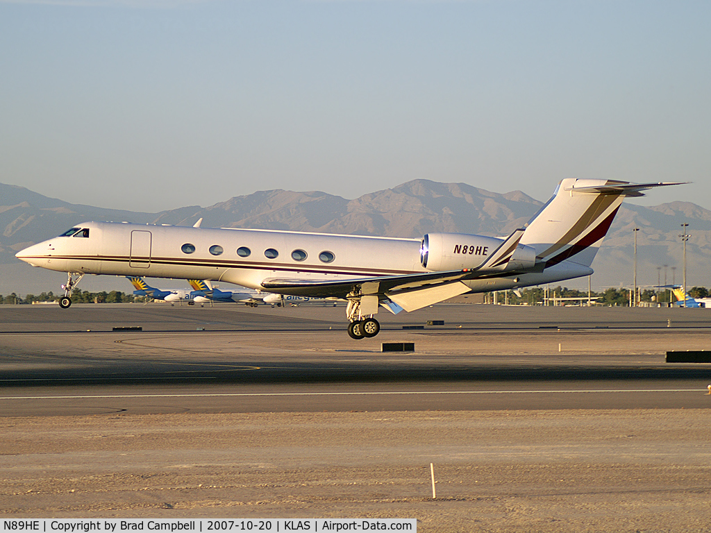N89HE, 1999 Gulfstream Aerospace G-V C/N 568, Harrah's Operating Co. - Las Vegas, Nevada / 1999 Gulfstream Aerospace G-V