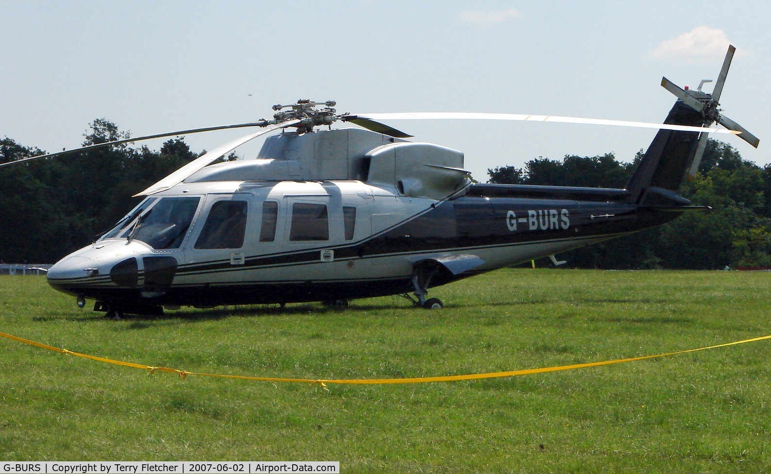 G-BURS, 1980 Sikorsky S-76A C/N 760040, Helicopters arrive at the temporary Heliport on 2007 Epsom Derby Day (Horse racing)