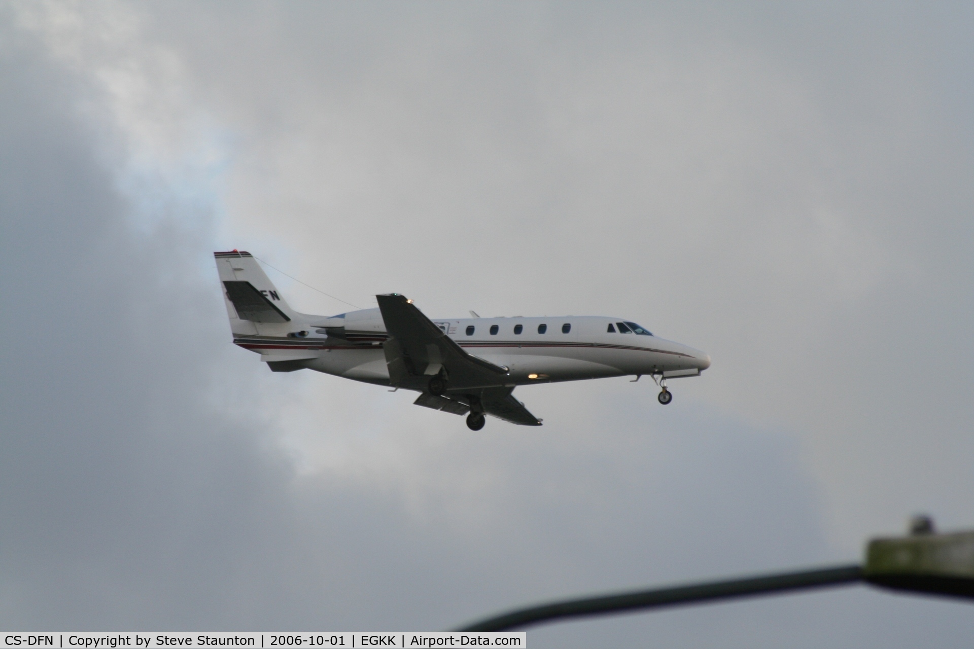 CS-DFN, 2002 Cessna 560XL Citation Excel C/N 560-5283, Taken at Gatwick Airport October 2006