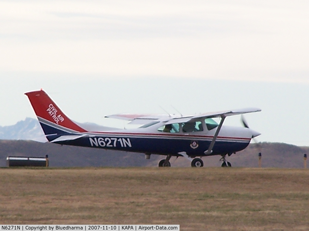 N6271N, Cessna 182R Skylane C/N 18267815, Taxi to takeoff ( civil air patrol )