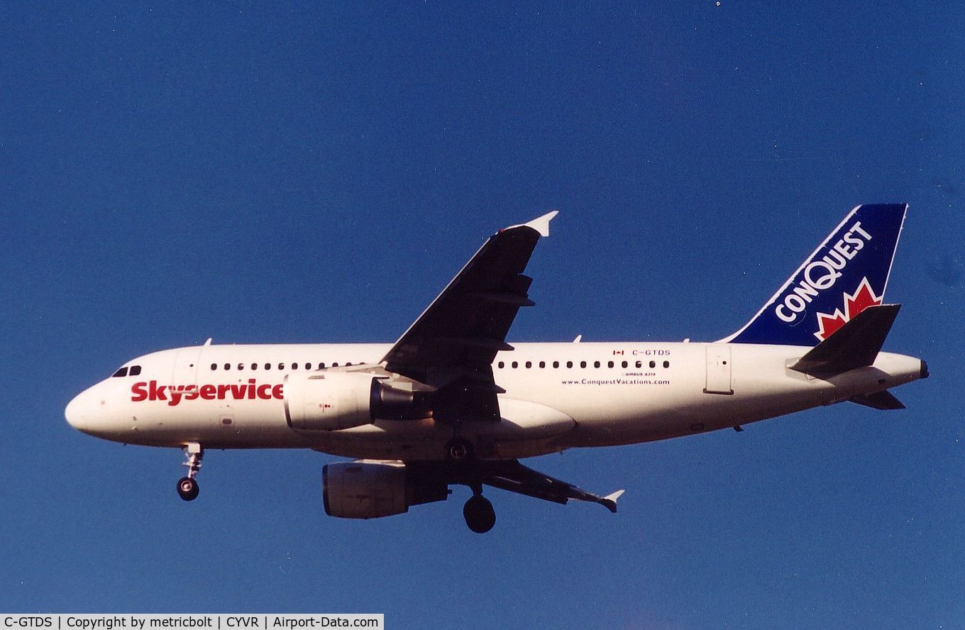 C-GTDS, 2003 Airbus A319-112 C/N 1901, Landing at YVR,Mar. 2003