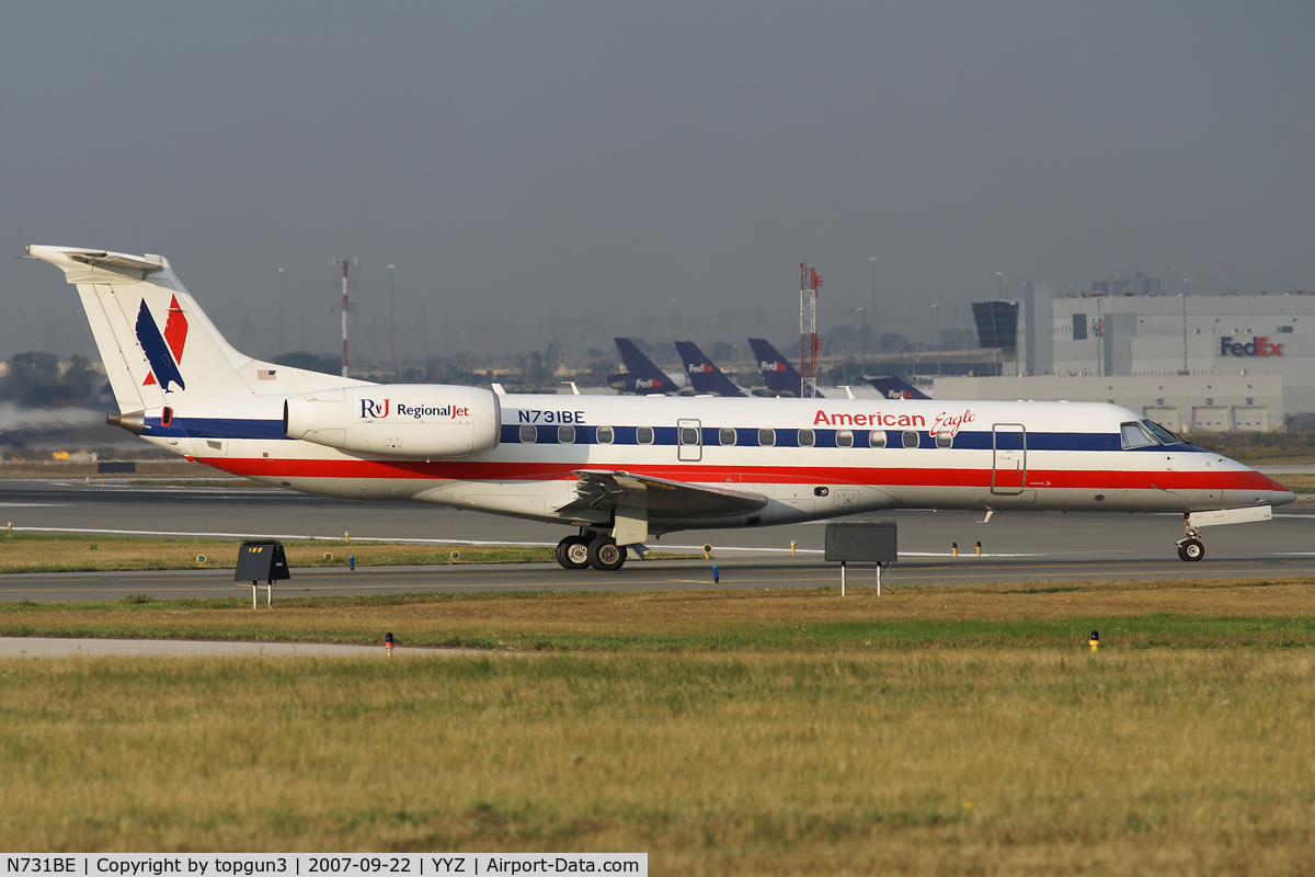 N731BE, 2000 Embraer ERJ-135LR (EMB-135LR) C/N 145356, Taxiing for departure via RWY23.