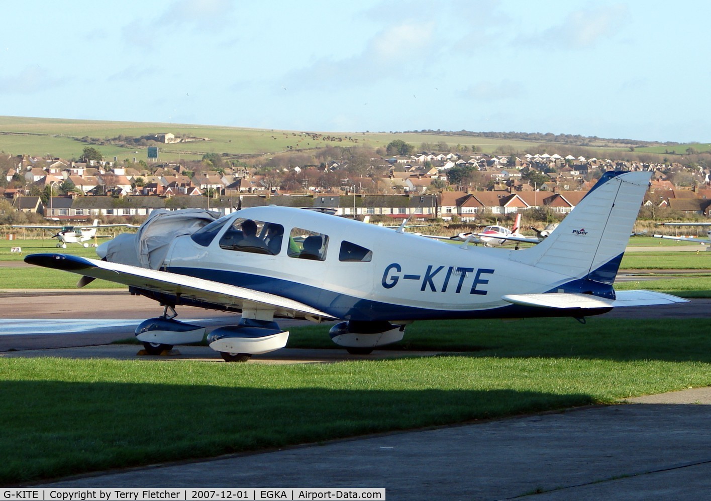 G-KITE, 1984 Piper PA-28-181 Cherokee Archer II C/N 28-8490053, Piper Pa-28-181 at Shoreham Airport