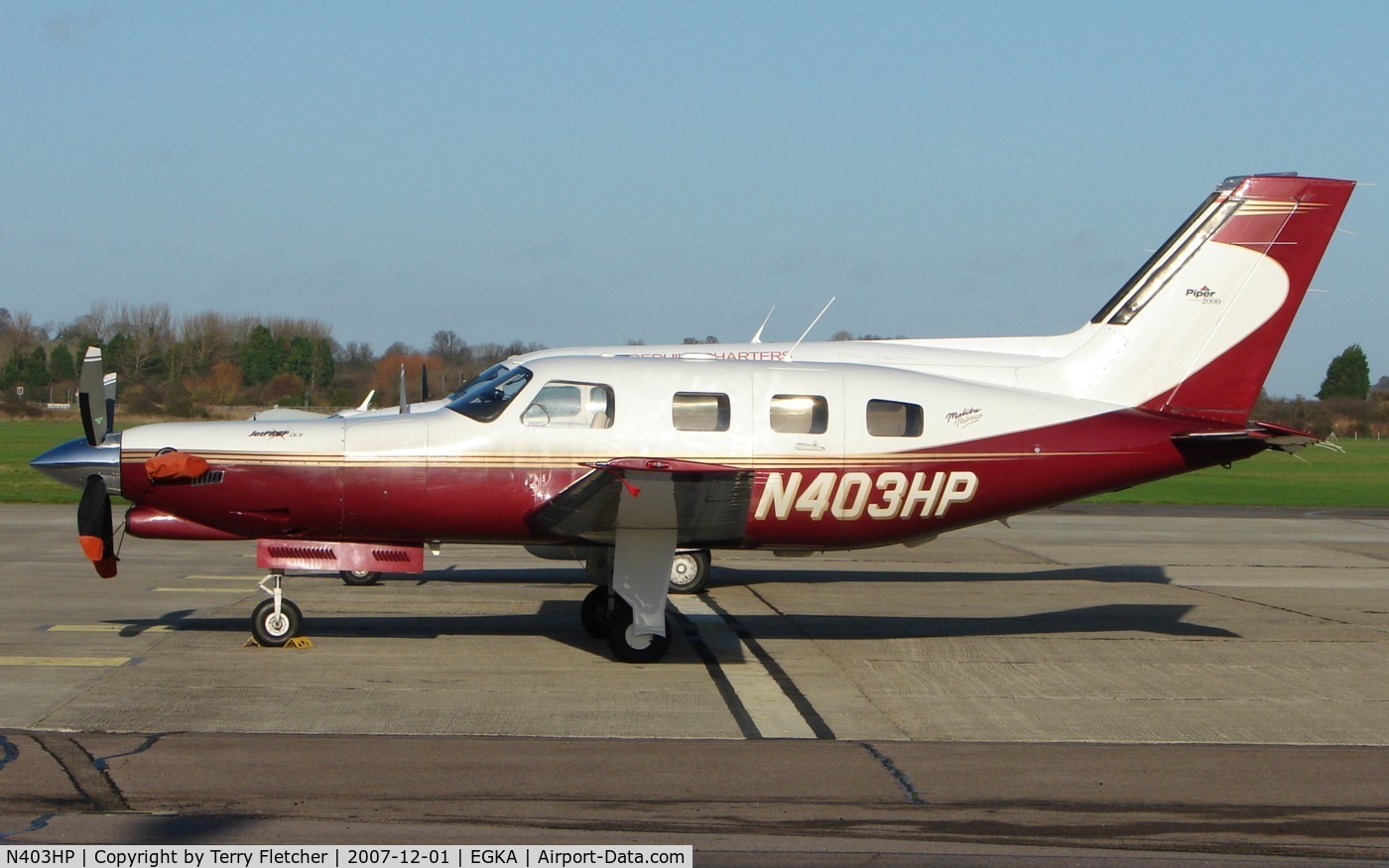 N403HP, 2000 Piper PA-46-350P Malibu Mirage C/N 4636312, Piper Malibu at Shoreham