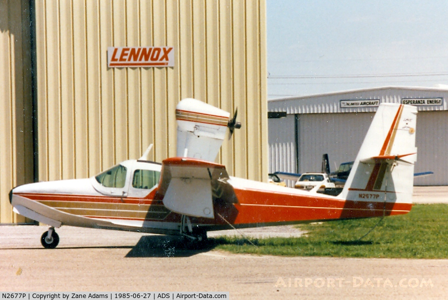 N2677P, 1978 Consolidated Aeronautics Inc. LAKE LA-4-200 C/N 887, At Addison Airport - Dallas