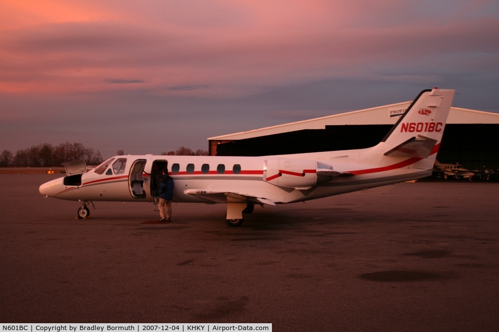 N601BC, 1979 Cessna 550 Citation II C/N 550-0091, Just had to take this picture with the sunset in the background.