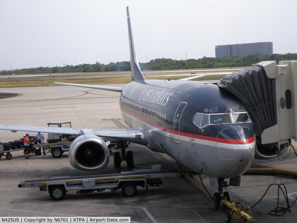 N425US, 1989 Boeing 737-401 C/N 23992, Parked at TPA after a flight from PHL