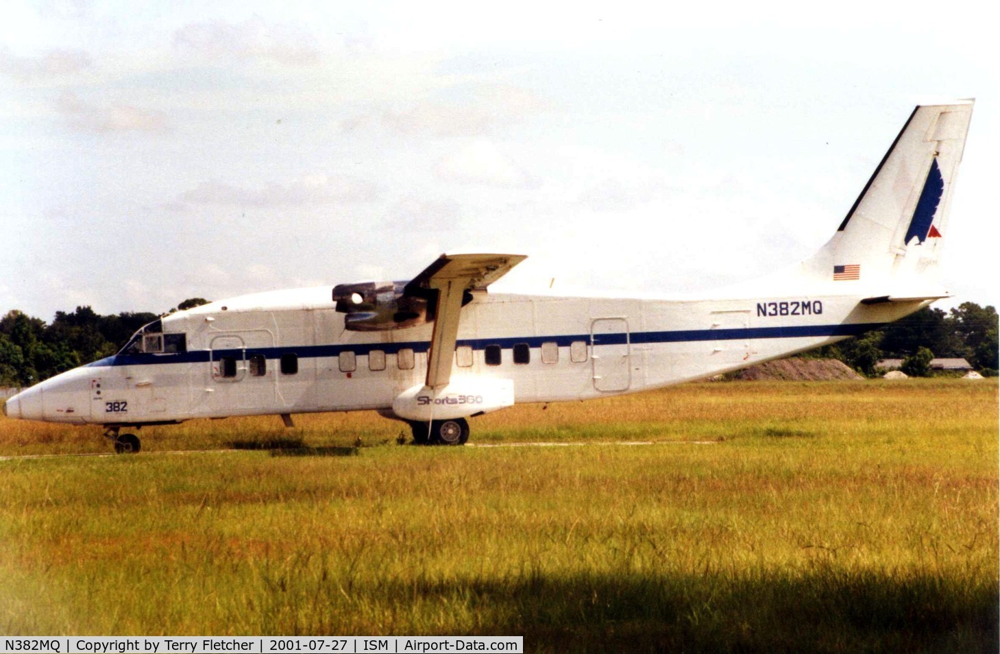 N382MQ, 1986 Short SD3-60-200 C/N SH3704, This Shorts 360 sat at Kissimmee awaiting its fate in 2001