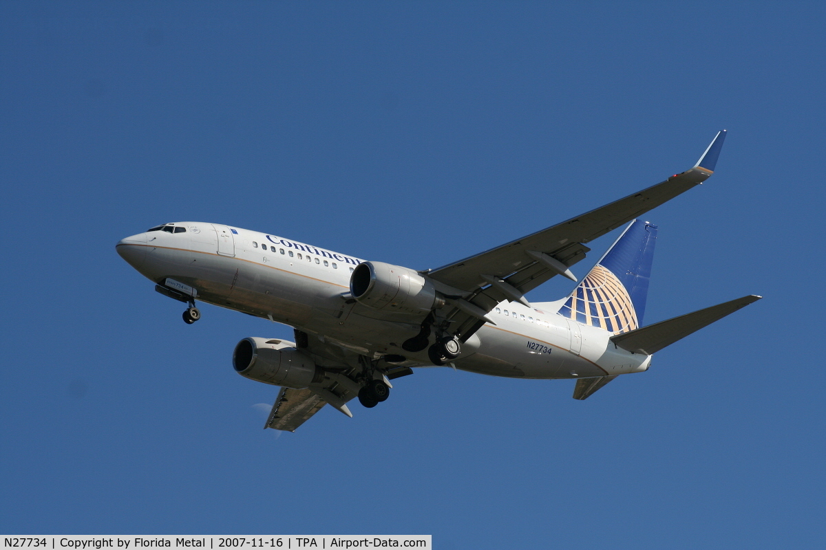 N27734, 1999 Boeing 737-724 C/N 28949, Continental