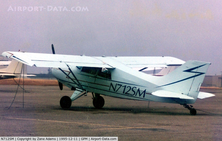 N712SM, 1976 Maule M-5-235C Lunar Rocket C/N 7057C, At Grand Prairie Municipal