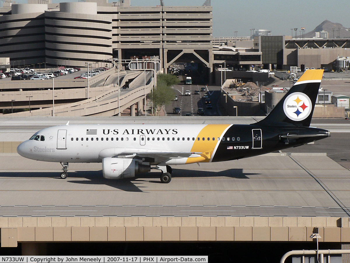 N733UW, 2000 Airbus A319-112 C/N 1205, Pittsburgh Steelers colors