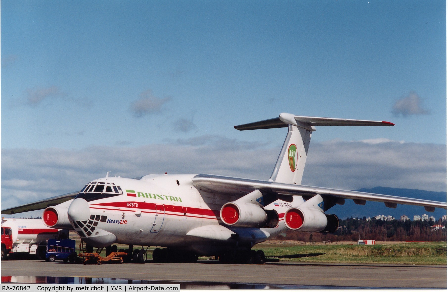 RA-76842, 1994 Ilyushin Il-76TD C/N 1033418616, Taken Mar.2000