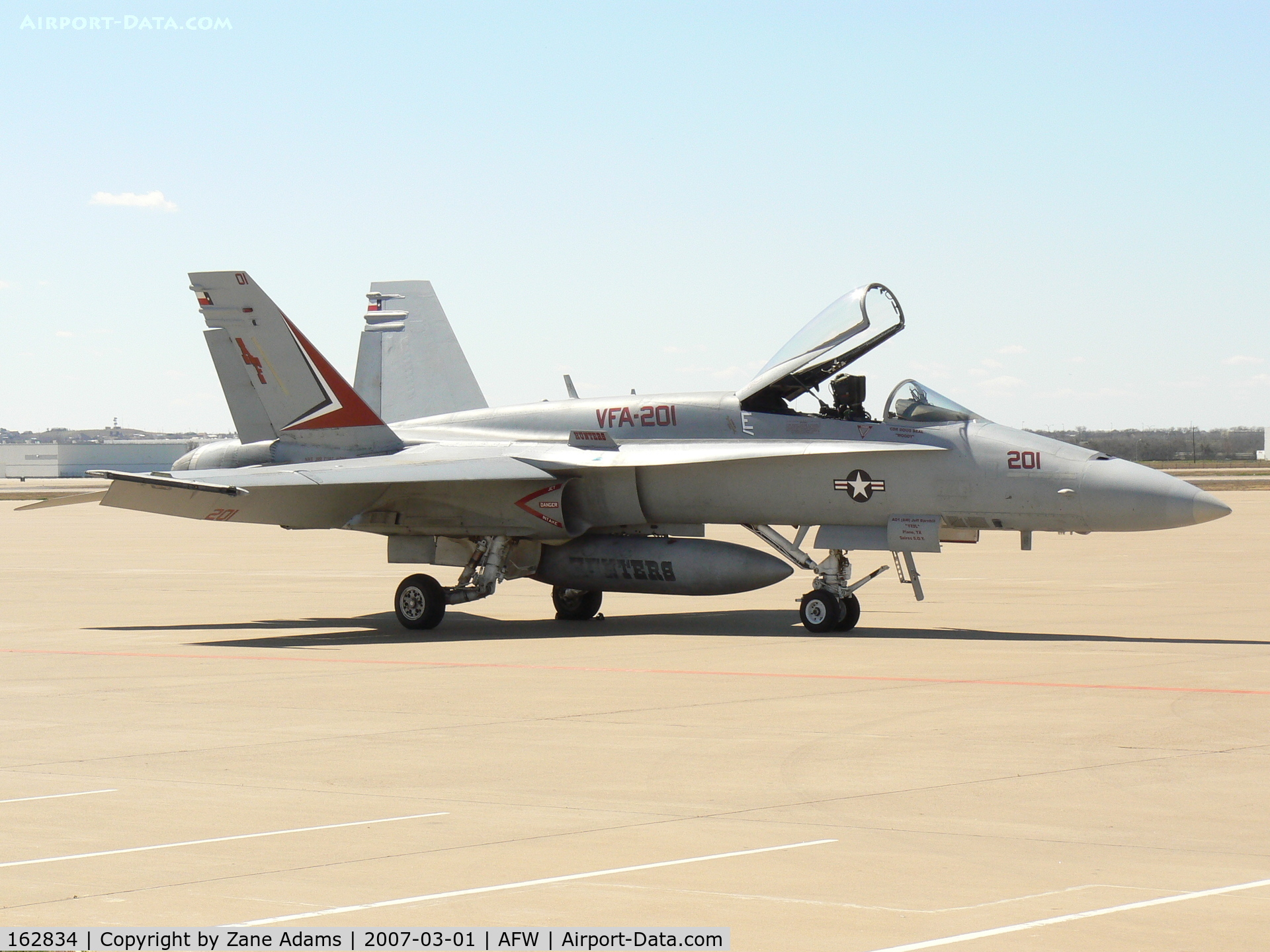 162834, McDonnell Douglas F/A-18A Hornet C/N 0351, On the ramp at Allaince Ft. Worth