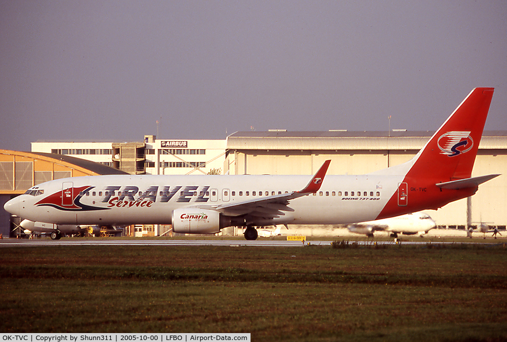 OK-TVC, 2001 Boeing 737-86Q C/N 30278, Ready to take off rwy 32R in basic Oman Air tail c/s