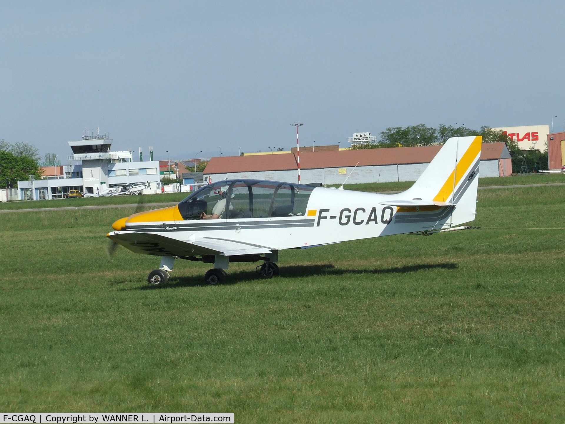 F-CGAQ, HOAC H-36 Dimona C/N 36226, The AQ from colmar