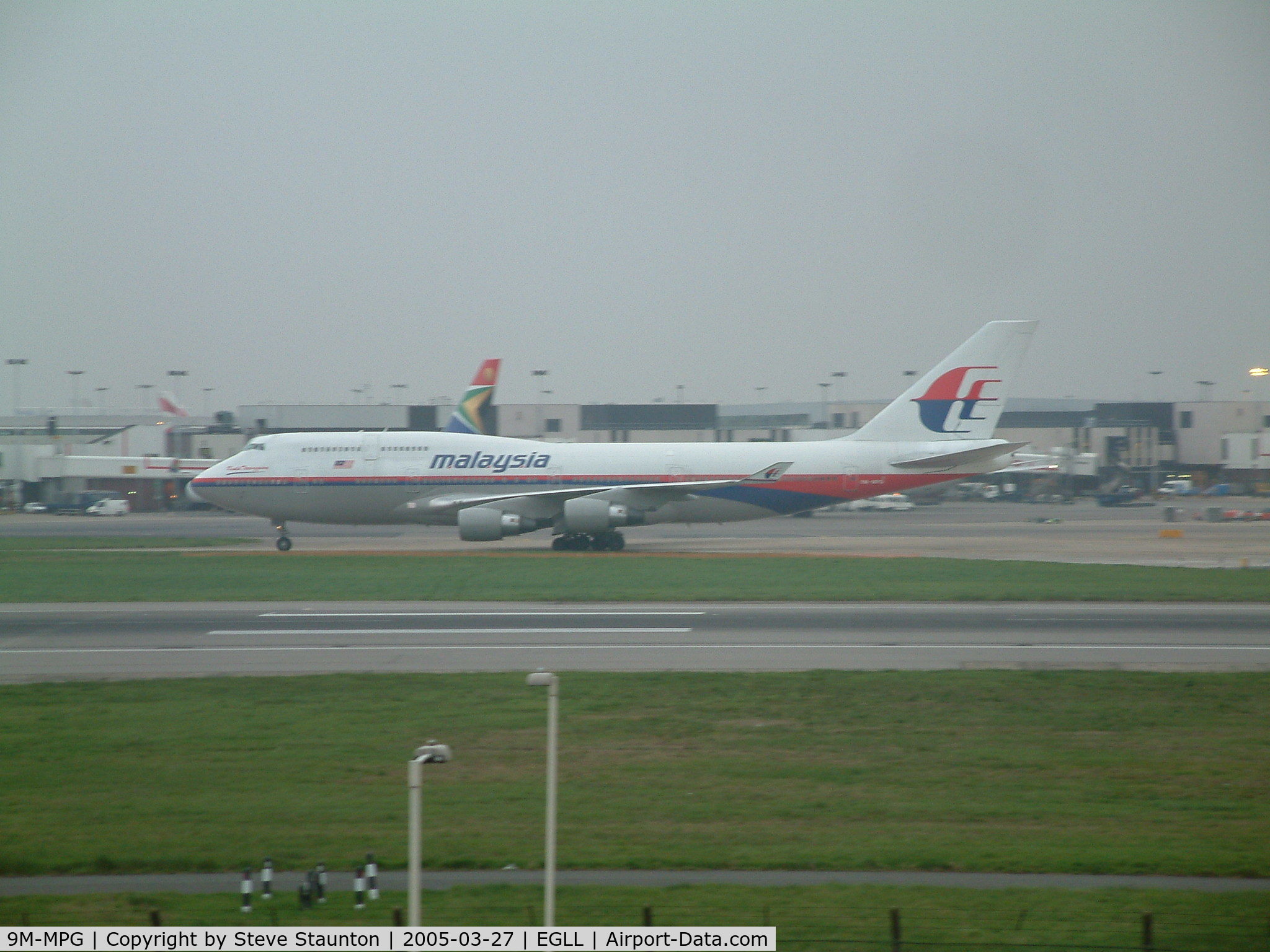9M-MPG, 1994 Boeing 747-4H6 C/N 25703, Taken at Heathrow Airport March 2005