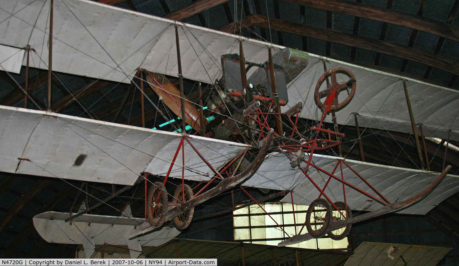 N4720G, 1912 Thomas Model E C/N 2, Cole Palen himself flew this 1912 original on a marathon flight to New York City.