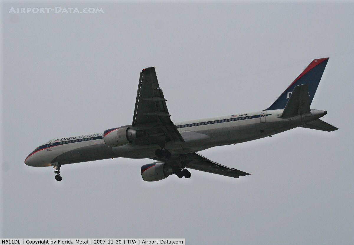 N611DL, 1985 Boeing 757-232 C/N 22818, Delta