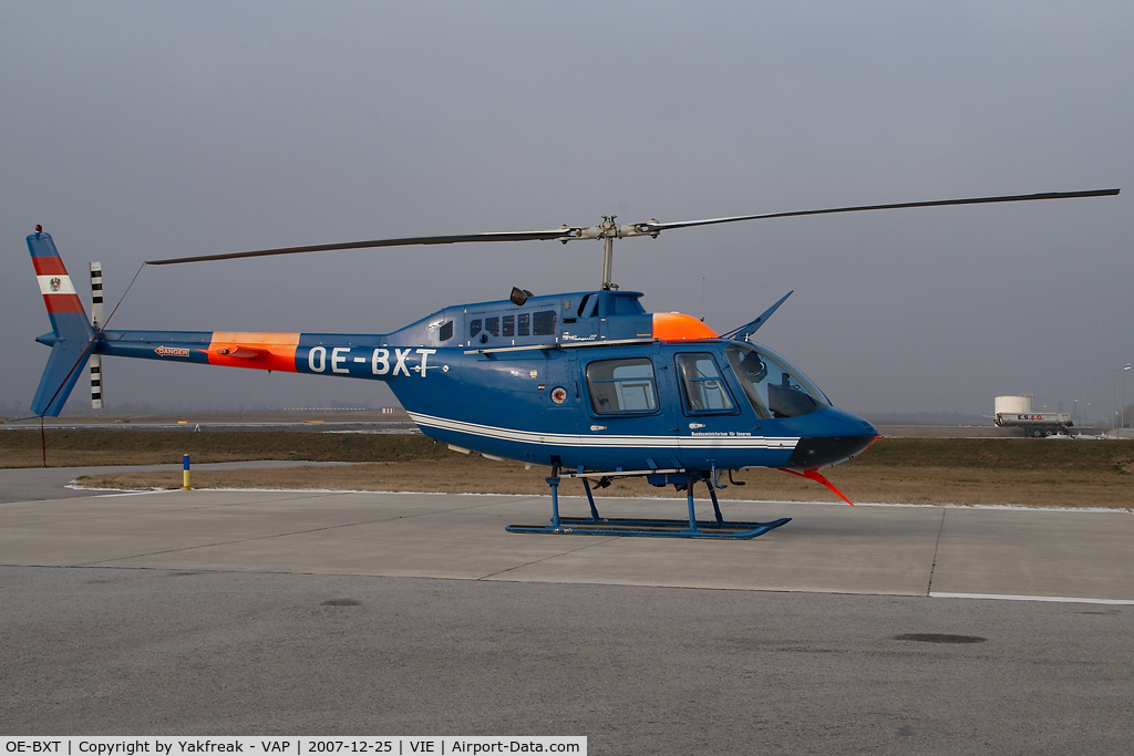 OE-BXT, Bell 206B JetRanger C/N 4441, Austrian Government Bell 206