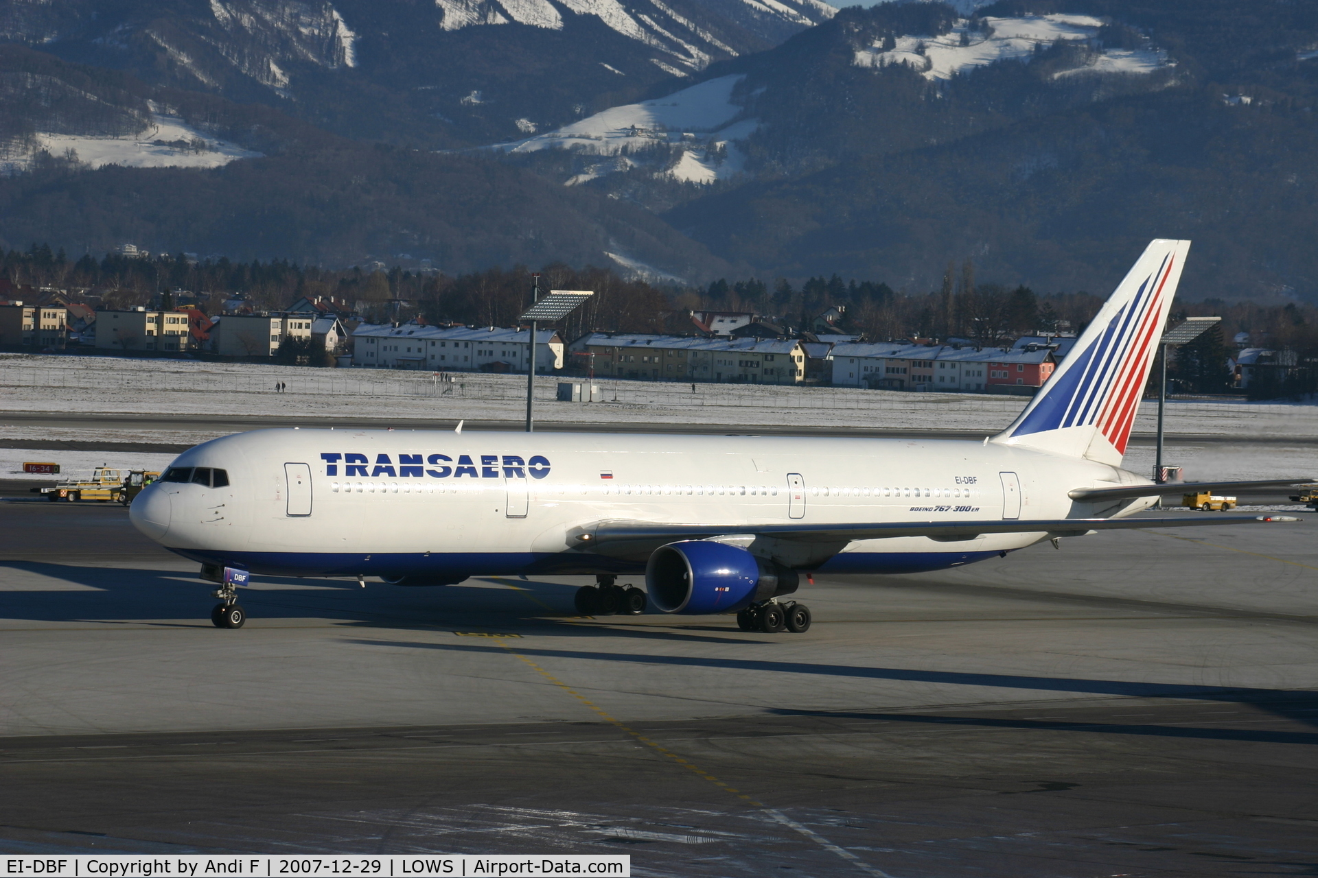 EI-DBF, 1991 Boeing 767-3Q8/ER C/N 24745/355, Transaero