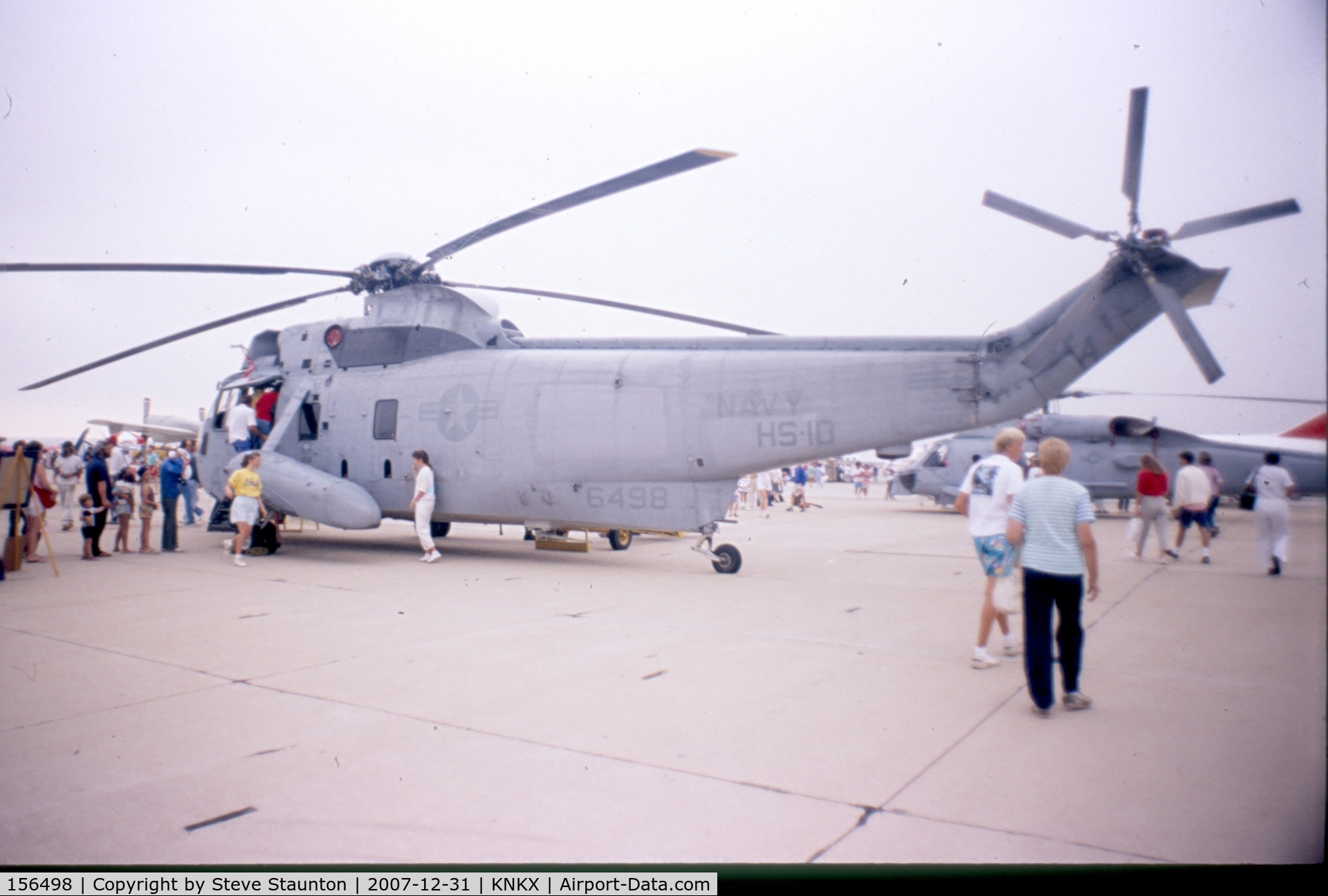 156498, Sikorsky SH-3H Sea King C/N 61444, Taken at NAS Miramar Airshow in 1988 (scan of a slide)