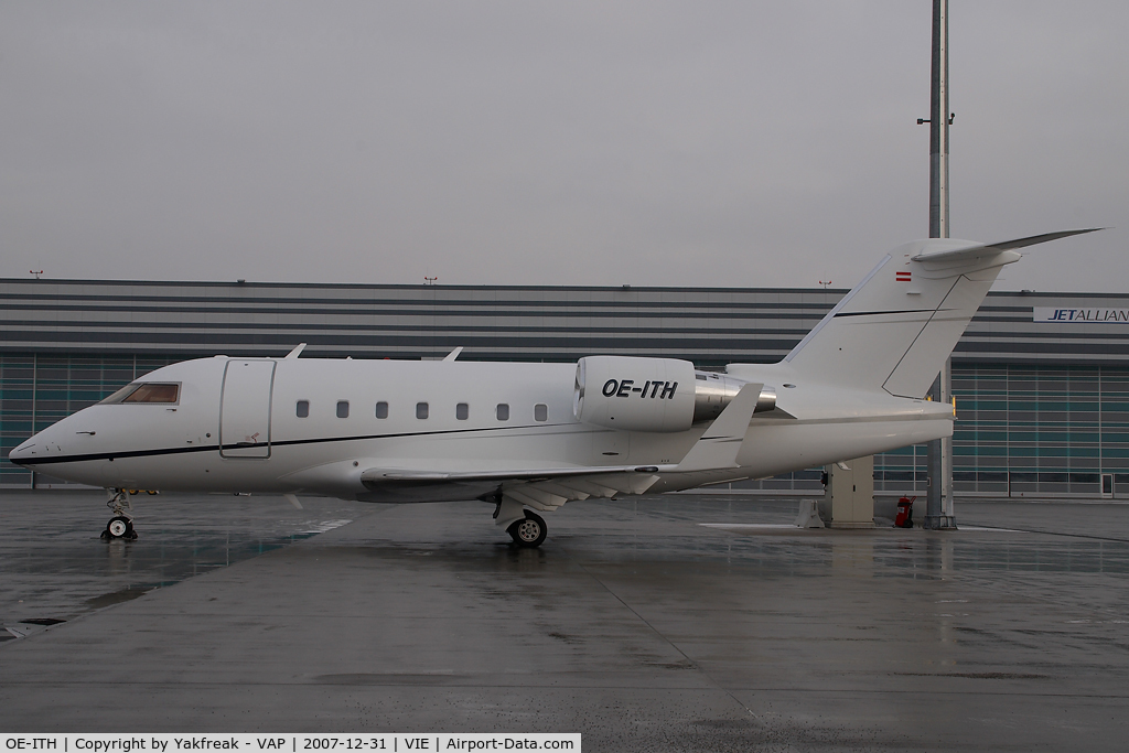 OE-ITH, 2005 Bombardier Challenger 604 (CL-600-2B16) C/N 5636, Canadair Challenger