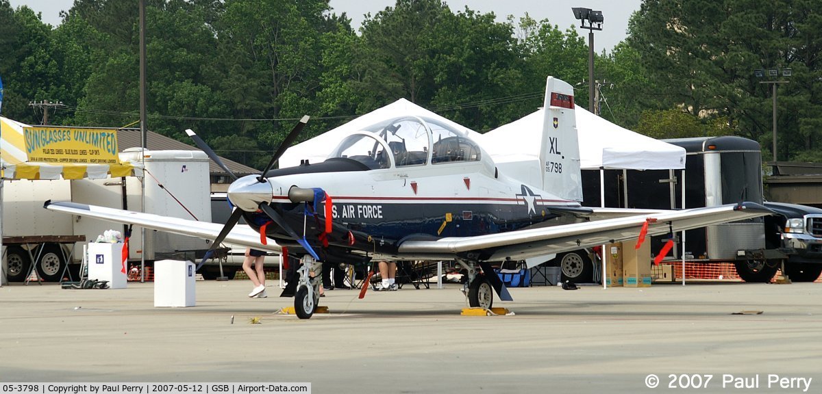05-3798, Raytheon T-6A Texan II C/N PT-350, The other Texan at the show, the USAF one
