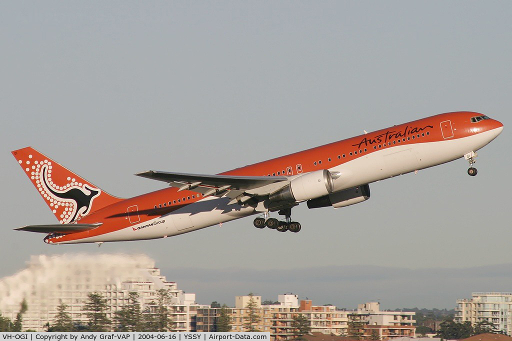 VH-OGI, 1991 Boeing 767-338 C/N 25246, Austrlian Airlines 767-300