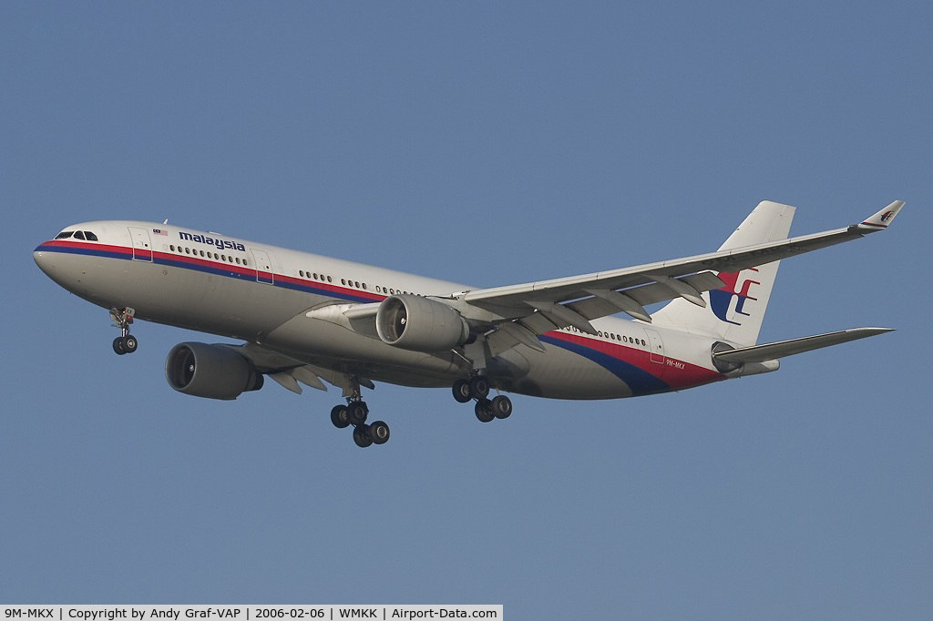 9M-MKX, 1999 Airbus A330-223 C/N 290, Malaysia Airlines A330-200