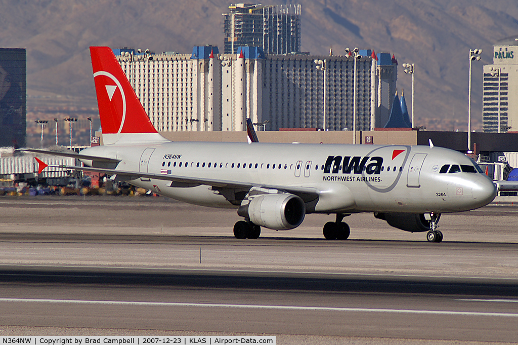 N364NW, 1999 Airbus A320-212 C/N 0962, Northwest Airlines / 1999 Airbus Industrie A320-212