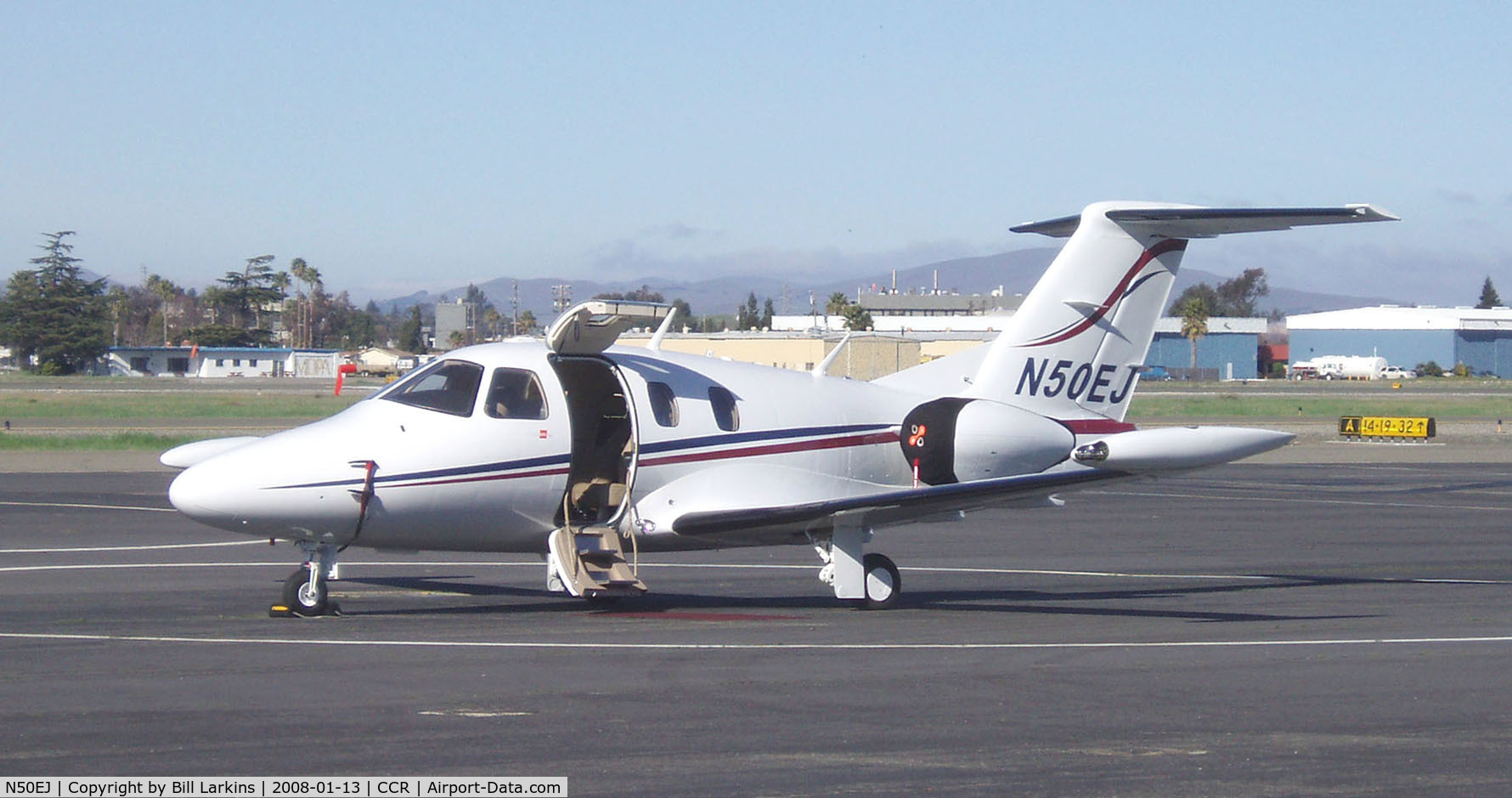 N50EJ, 2007 Eclipse Aviation Corp EA500 C/N 000087, New