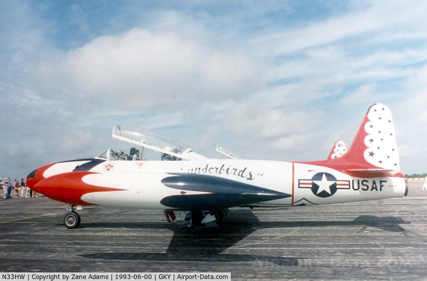 N33HW, Canadair T-33AN Silver Star 3 C/N T33-375, Thunderbirds T-Bird Paint