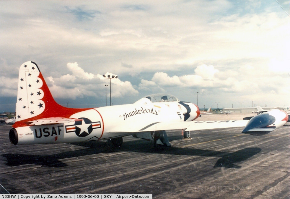 N33HW, Canadair T-33AN Silver Star 3 C/N T33-375, Thunderbirds T-Bird Paint