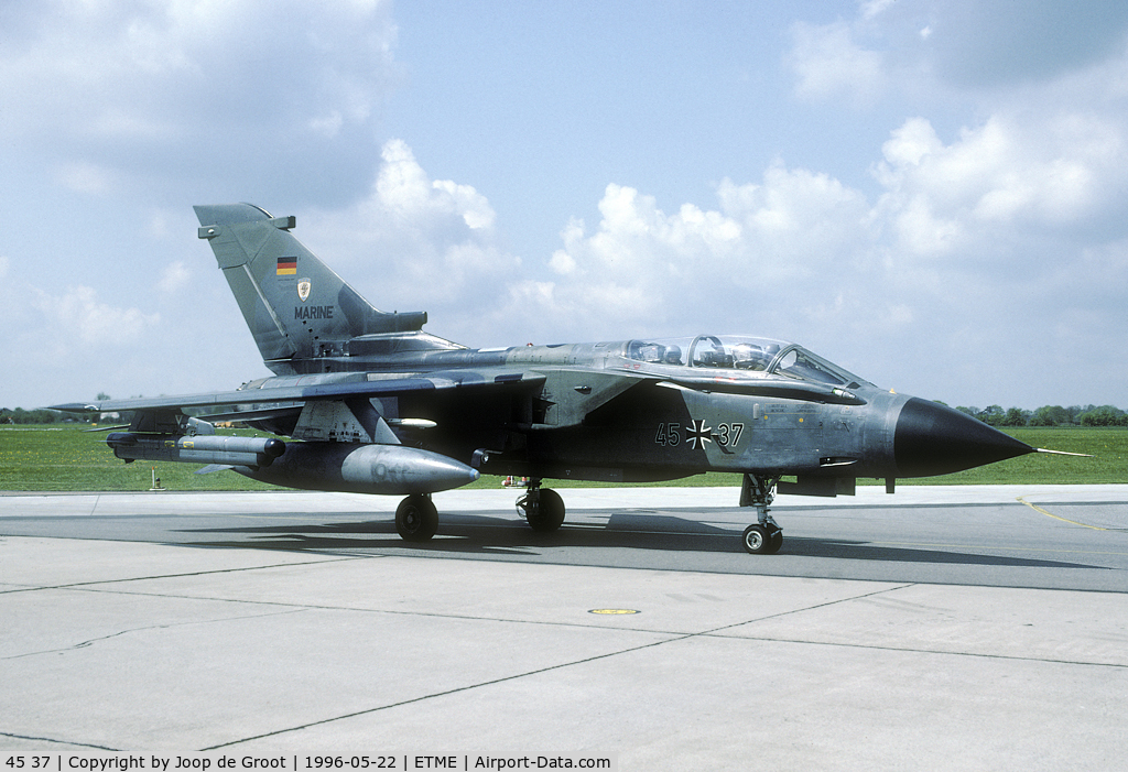 45 37, Panavia Tornado IDS C/N 594/GS185/4237, The anual Fototage at Eggebek offered a great opportunity to photograph the German navy Tornadoes.