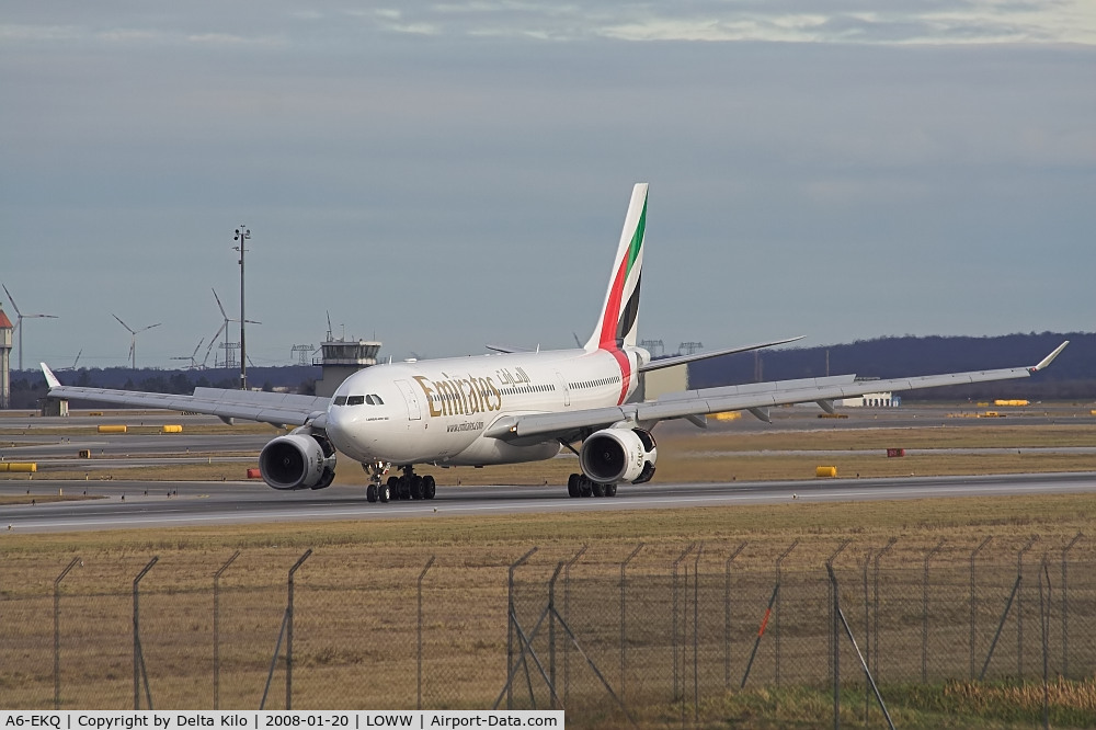 A6-EKQ, 1998 Airbus A330-243 C/N 248, Emirates  A330