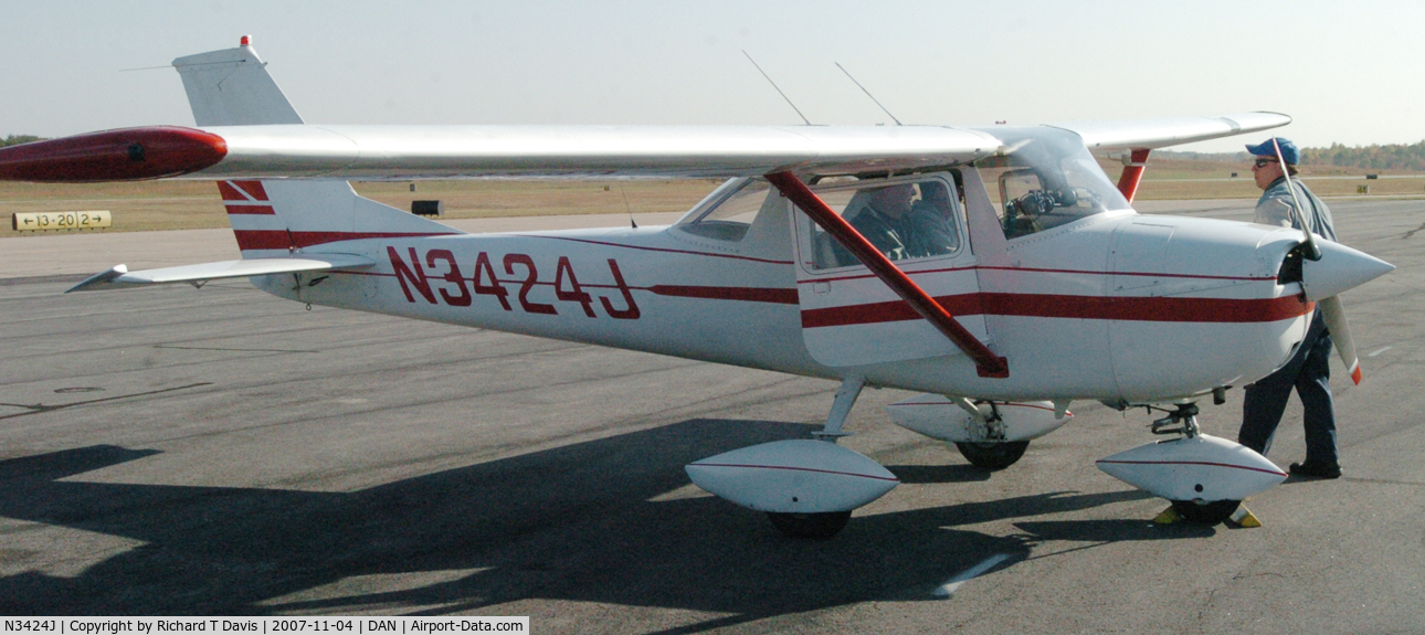 N3424J, 1967 Cessna 150G C/N 15066124, 1967 Cessna 150G in Danville Va.